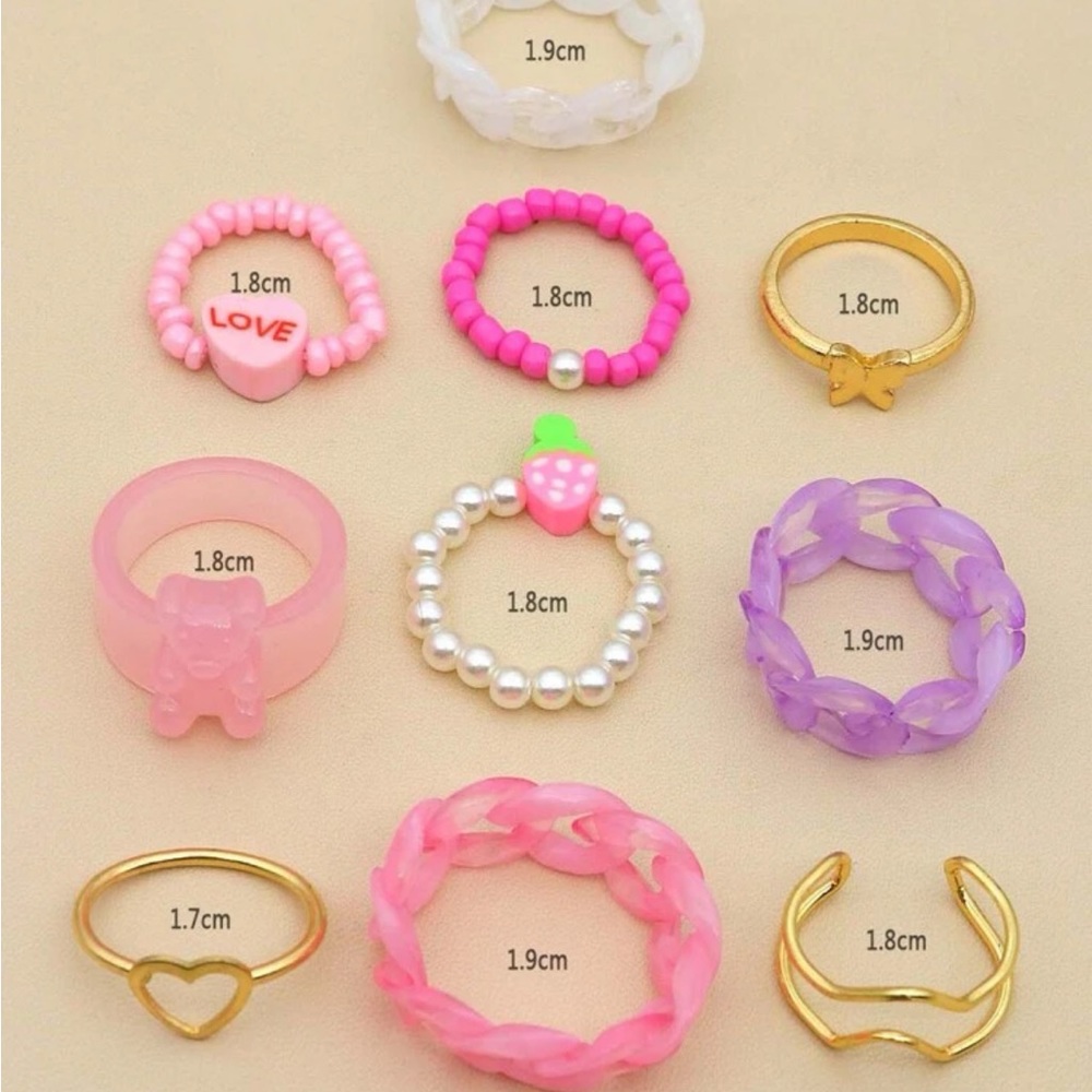 🟥Aesthetic Ring Set - Picture 4 of 4